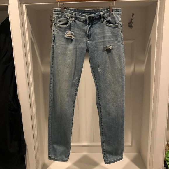 Blank NYC light blue distressed jeans! - Picture 1 of 4
